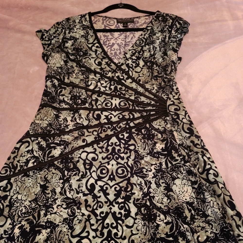 Brand: Connected - Woman's Casual Dress